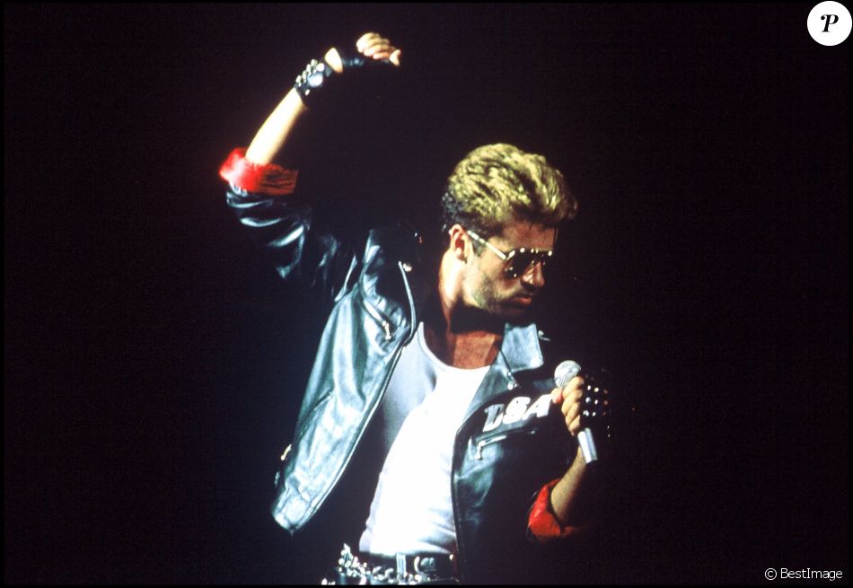 George Michael en concert à Londres en 1988.