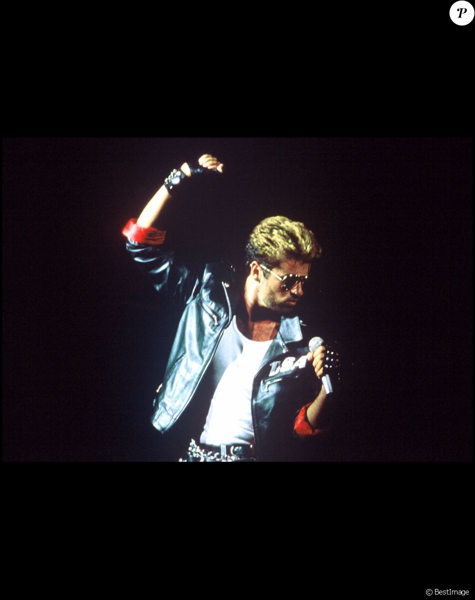 George Michael en concert à Londres en 1988.
