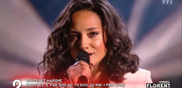 Marghe interprétaant "Mon Vieux" de Daniel Guichard en finale de "The Voice".