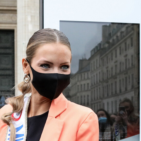 Amandine Petit, Miss Normandie 2020 et Miss France 2021 - La ministre déléguée auprès du ministre de l'Intérieur, en charge de la citoyenneté lors de l'inauguration de l'exposition "109 Mariannes", devant le Panthéon, à Paris, France, le 4 mars 2021. © Stéphane Lemouton/Bestimage