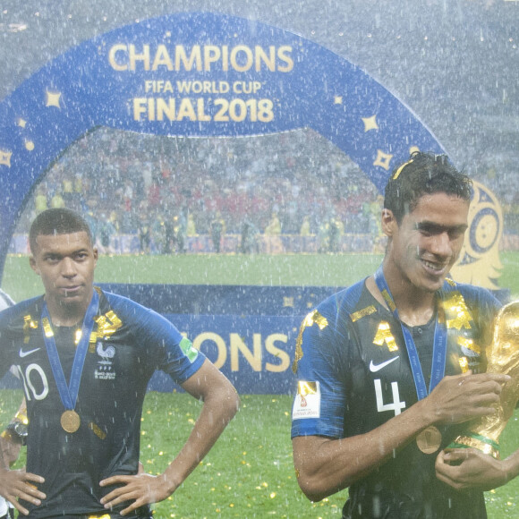 Kylian Mbappé et Raphaël Varane - Finale de la Coupe du Monde de Football 2018 en Russie à Moscou, opposant la France à la Croatie (4-2) le 15 juillet 2018 © Moreau-Perusseau / Bestimage 