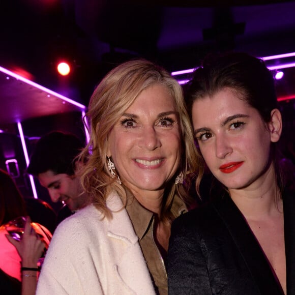 Exclusif - Michèle Laroque et sa fille Oriane Deschamps - After-party du film Brillantissime à la discothèque L'Arc à Paris, France, le 15 janvier 2018. Evènement organisé par Five Eyes Production. © Rachid Bellak/Bestimage