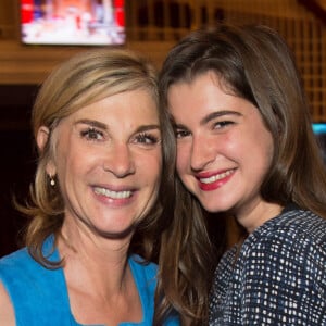 Exclusif - Michèle Laroque et sa fille Oriane - Présentation de la préparation du film "Jeux dangereux"au Théâtre de Paris le 15 juin 2015.