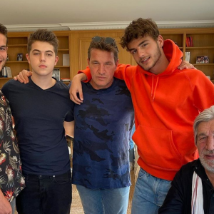 Benjamin Castaldi, ses fils Julien, Enzo et Simon, et Jean-Pierre Castaldi. Le 11 octobre 2020