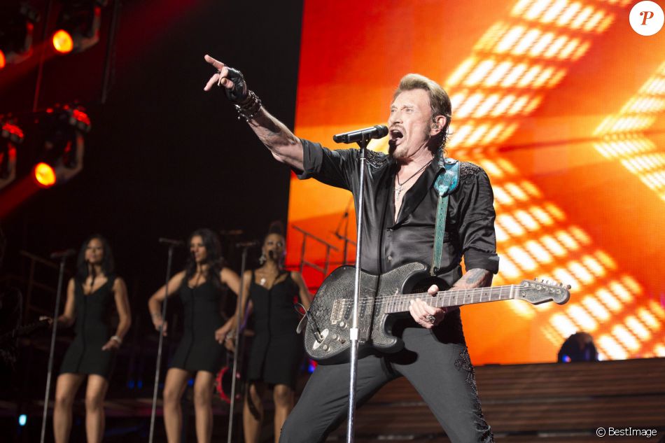 Exclusif Johnny Hallyday en concert au POPB de Bercy et au Theatre de