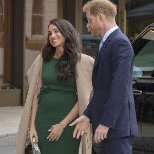 Le prince Harry, duc de Sussex, et Meghan Markle, duchesse de Sussex, assistent à la cérémonie "Wellchild Awards" au Royal Lancaster Hotel à Londres, le 15 octobre 2019.