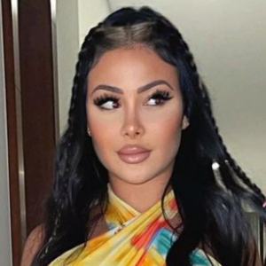 Maeva Ghennam s'est installée à Dubaï après avoir été victime de plusieurs cambriolages à Marseille - Instagram