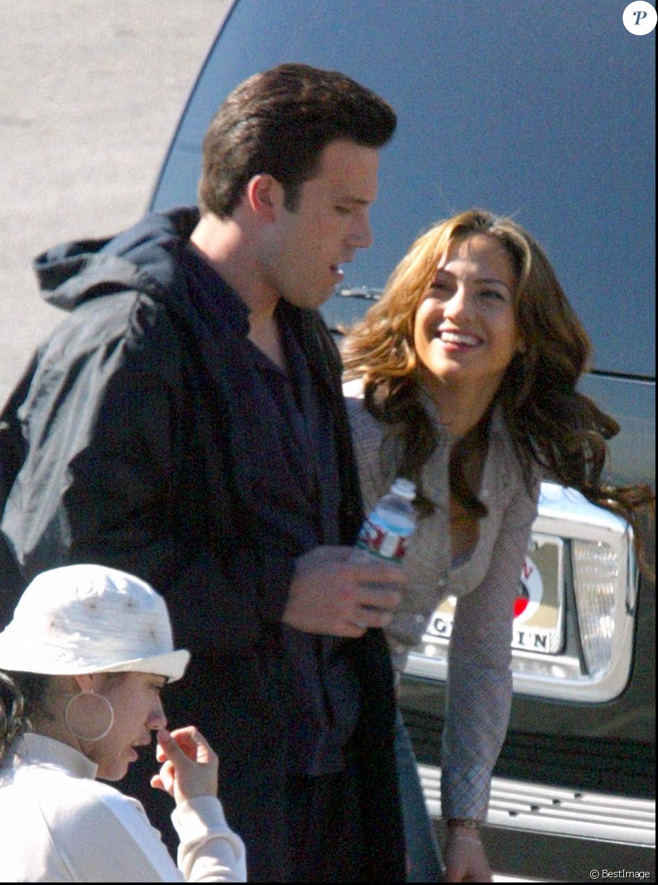 Ben Affleck et Jennifer Lopez, ici photographiés sur le tournage du film "Gigli" à Santa Monica, se sont récemment envolés en vacances romantiques.