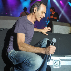 Exclusif - Jean-Jacques Goldman - Vente aux enchères à l'occasion du 20ème anniversaire du spectacle "Les Vendanges du Coeur" à Ouveillan, près de Narbonne au profit des "Restos du Coeur", le 20 juillet 2014.