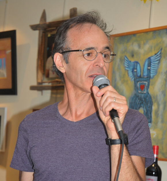 Exclusif - Jean-Jacques Goldman - Vente aux enchères à l'occasion du 20ème anniversaire du spectacle "Les Vendanges du Coeur" à Ouveillan, près de Narbonne au profit des "Restos du Coeur", le 20 juillet 2014.