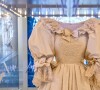 La robe de mariée de la princesse Diana exposée à l'exposition "Royal Style In The Making" au palais de Kensington à Londres, Royaume Uni, le 2 juin 2021.