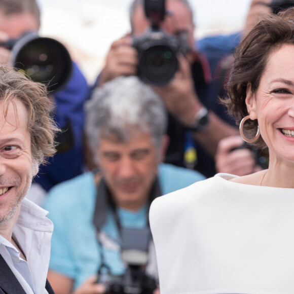 Mathieu Amalric et Jeanne Balibar - Photocall de "Barbara" lors du 70e Festival International du Film de Cannes, le 18 mai 2017. © Borde-Jacovides-Moreau/Bestimage
