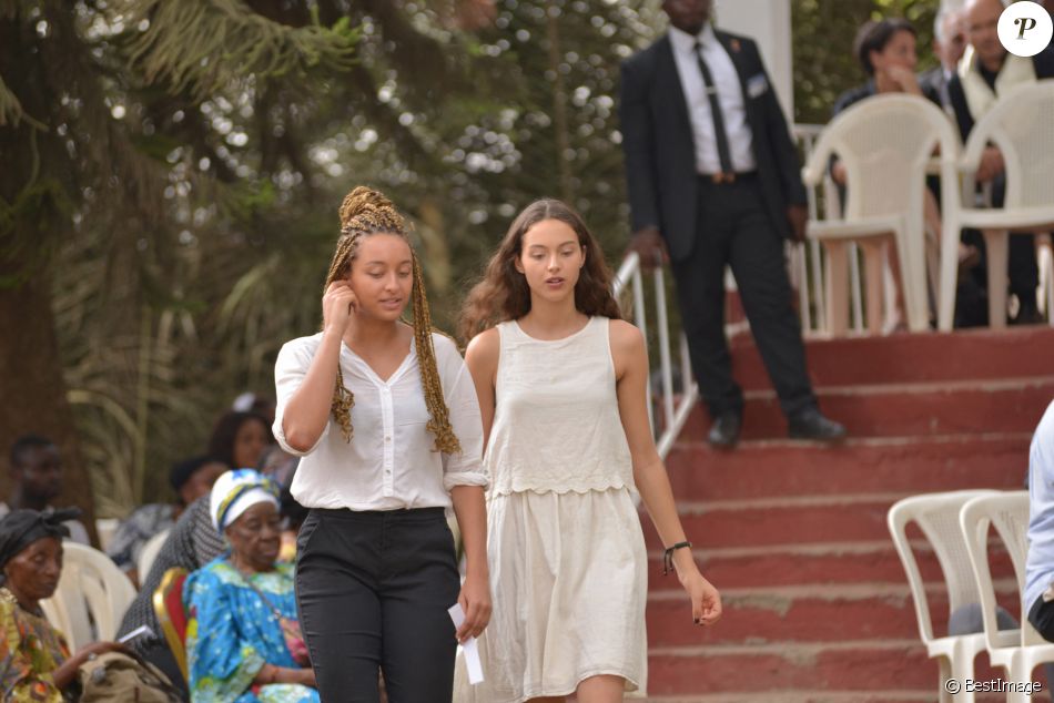 Exclusif - Eleejah Noah, Jenaye Noah - Cérémonie traditionnelle lors des obsèques de Zacharie Noah à Yaoundé au Cameroun le 18 janvier 2017.