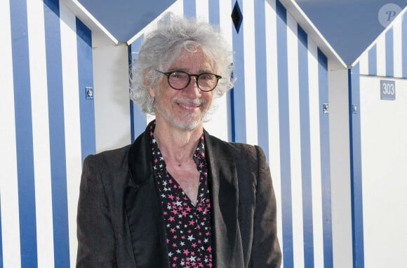 Louis Bertignac - Photocall du jury du 35e festival de Cabourg. Le 10 juin 2021. © Coadic Guirec / Bestimage