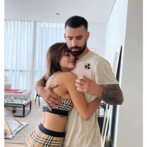 Vincent Queijo et sa fiancée Rym complices sur Instagram, le 3 avril 2021