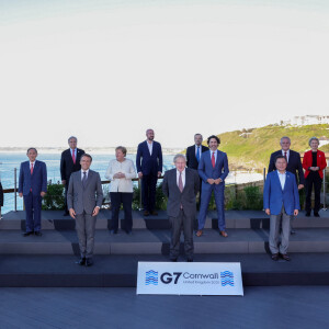 Emmanuel Macron, Angela Merkel, Boris Johnson, Justin Trudeau, Joe Biden et les leaders du sommet du G7 à Carbis Bay au comté des Cornouailles, au Royaume-Uni. Le 12 juin 2021.