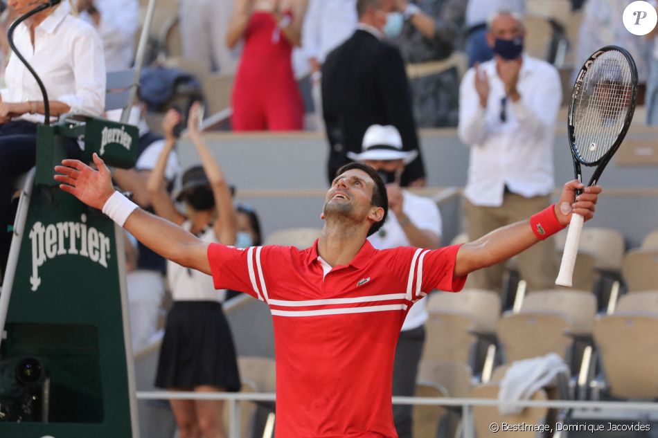 Novak Djokovic - Novak Djokovic s'est imposé face à Stefanos Tsitsipas en finale des internationaux de tennis de Roland Garros à Paris, le 13 juin 2021. © Dominique Jacovides/Bestimage