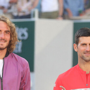 Novak Djokovic et Stefanos Tsitsipas - Novak Djokovic s'est imposé face à Stefanos Tsitsipas en finale des internationaux de tennis de Roland Garros à Paris, le 13 juin 2021. © Dominique Jacovides/Bestimage