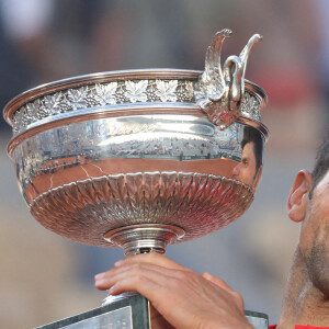 Novak Djokovic - Novak Djokovic s'est imposé face à Stefanos Tsitsipas en finale des internationaux de tennis de Roland Garros à Paris, le 13 juin 2021. © Dominique Jacovides/Bestimage