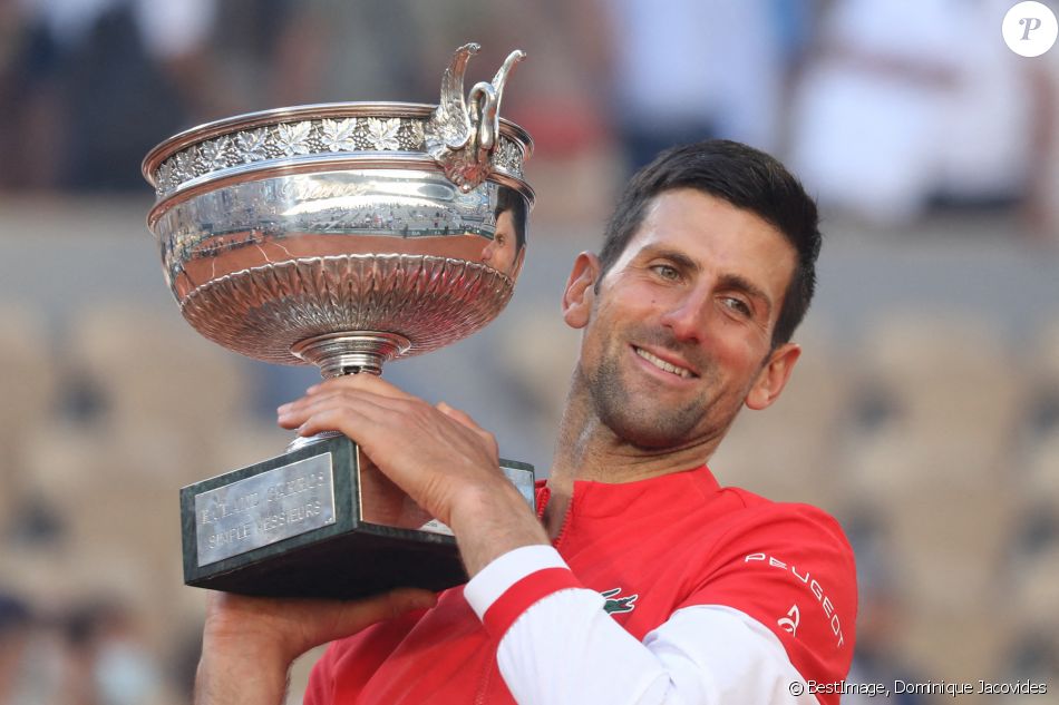 Novak Djokovic - Novak Djokovic s'est imposé face à Stefanos Tsitsipas en finale des internationaux de tennis de Roland Garros à Paris, le 13 juin 2021. © Dominique Jacovides/Bestimage