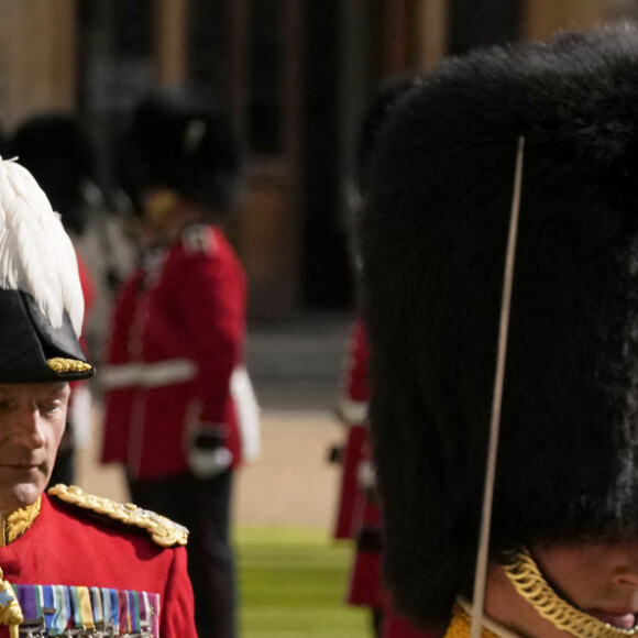 Le président des Etats-Unis Joe Biden et sa femme Jill Biden visitent le château de Windsor en compagnie de la reine Elizabeth II, le 13 juin 2021. 