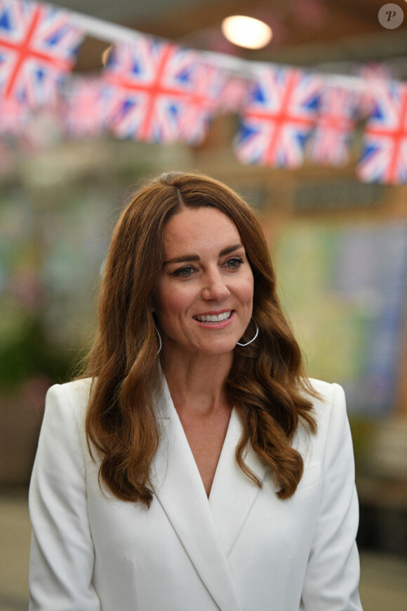 Catherine Kate Middleton, duchesse de Cambridge, au Big Lunch Initiative en marge du sommet du G7 à Saint Ives le 11 juin 2021.