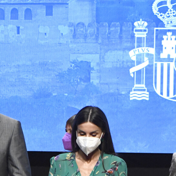 Le roi Felipe VI et la reine Letizia d'Espagne, à la remise des prix du National Innovation and Design au parc des expositions à Grenade, Espagne, le 10 juin 2021.