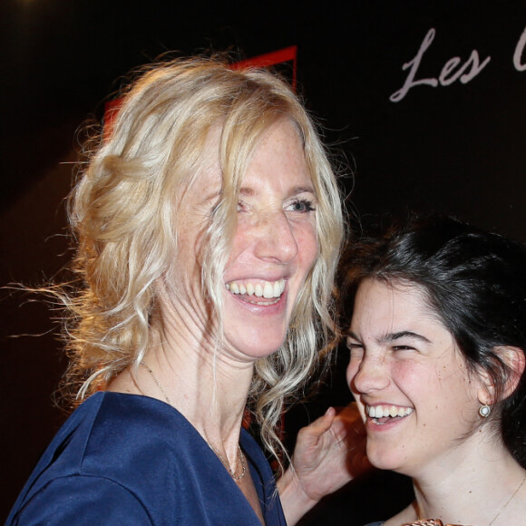Sandrine Kiberlain (César de la meilleure actrice pour le rôle d'Ariane Felder dans 9 mois ferme) et sa fille Suzanne - Dîner au Fouquet's - 39ème cérémonie des Cesar à Paris, le 28 février 2014.