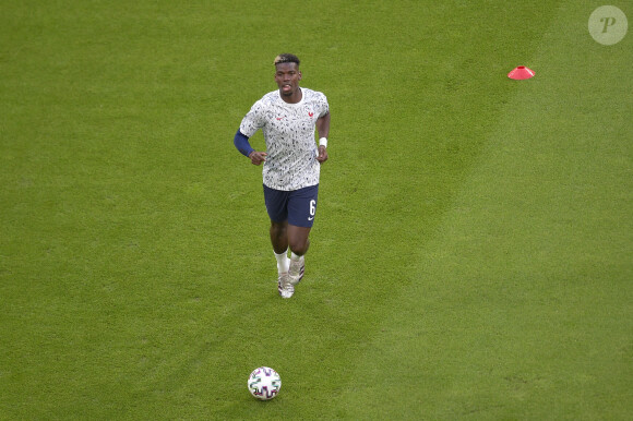 Paul Pogba - Echauffement - lors du match de l'UEFA Euro 2020 opposant l'Allemagne à la France au stade Allianz Arena à Munich, Allemagne, le 15 juin 2021. © Federico Pestellini/Panoramic/Bestimage