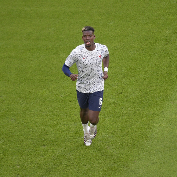 Paul Pogba - Echauffement - lors du match de l'UEFA Euro 2020 opposant l'Allemagne à la France au stade Allianz Arena à Munich, Allemagne, le 15 juin 2021. © Federico Pestellini/Panoramic/Bestimage