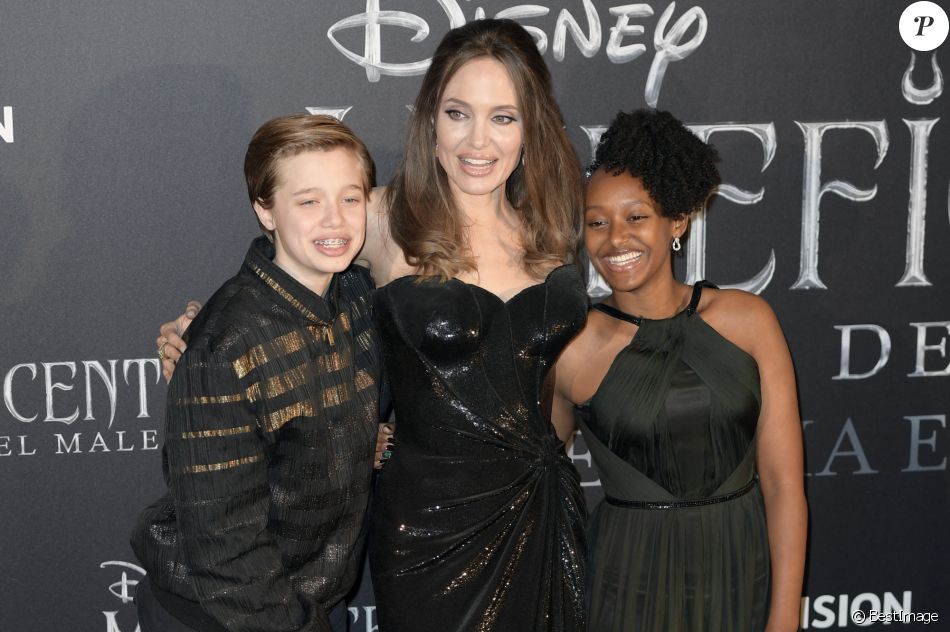 Angelina Jolie et ses enfants Shiloh Nouvel Jolie-Pitt, Zahara Marley Jolie-Pitt - Première de "Maléfique : Le pouvoir du Mal" à Rome.
