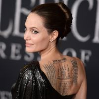 Angelina Jolie : Un nouveau tatouage lourd de sens... Brad Pitt en prend encore pour son grade !