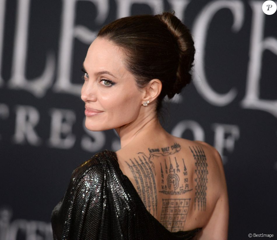 Angelina Jolie - Première de "Maleficent: Mistress of Evil" au théâtre El Capitan dans le quartier de Hollywood à Los Angeles.