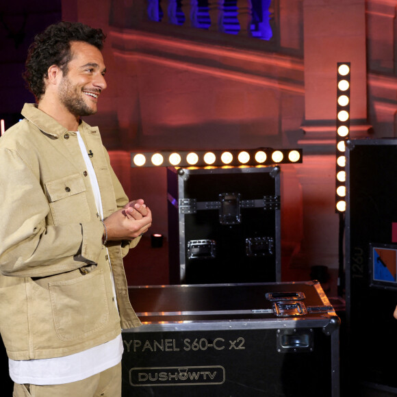 Exclusif - Amir Haddad et Vitaa - Backstage de l'enregistrement de l'émission "La chanson challenge" au Château de Chambord, qui sera diffusée le 26 juin sur TF1  © Gaffiot-Moreau / Bestimage 