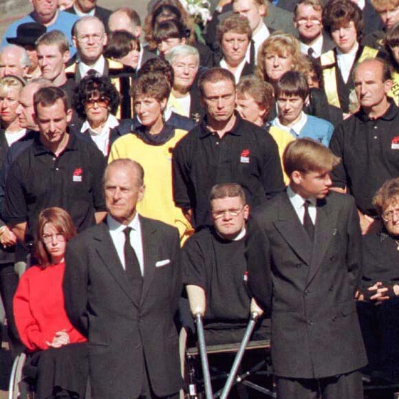 Le prince Philip, le prince William, Earl Spencer, le prince Harry et le prince Charles lors des funérailles de Diana à Londres, en septembre 1997.