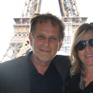 Virginie Couperie Eiffel et Charles Berling - Les personnalités assistent au Longines Paris Eiffel Jumping au Champ de Mars, le 26 juin 2021. © Veeren / Bestimage 