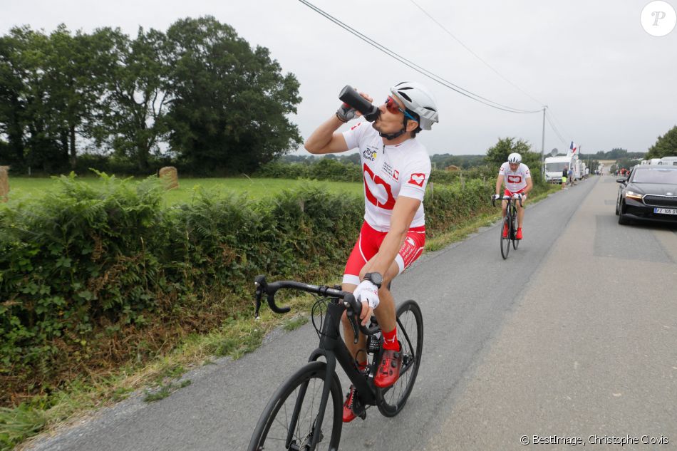 Exclusif - Claude Dartois participe à l'Etape du coeur au profit de l'association "Mécénat Chirurgie Cardiaque" lors du Tour de France 2021 entre Changé et Laval. Le 30 juin 2021. © Christophe Clovis/Bestimage