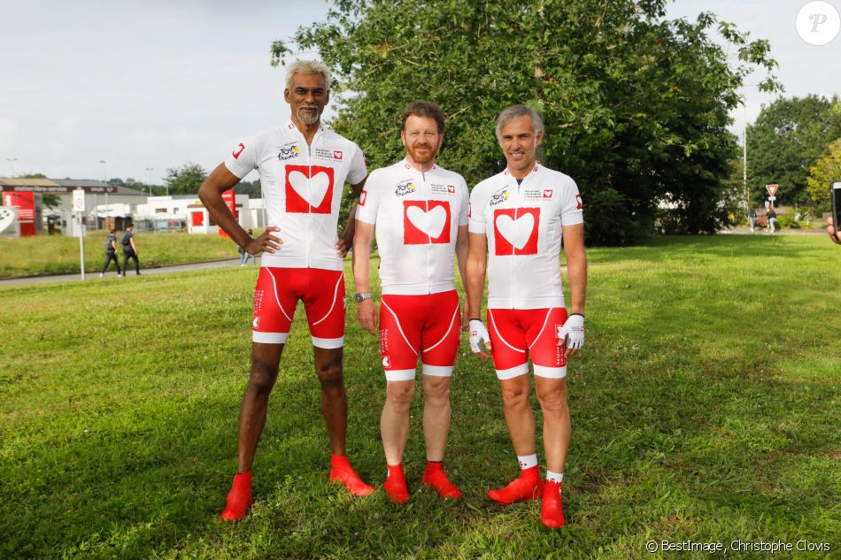 Exclusif - Satya Oblette, Philippe Lelièvre et Paul Belmondo se préparent avant l'Étape du coeur lors du Tour de France 2021 entre Changé et Laval. Le 30 juin 2021. © Christophe Clovis/Bestimage