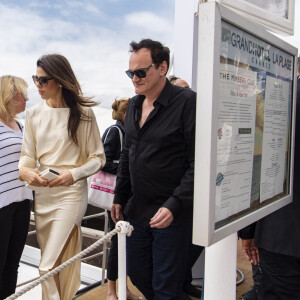 Quentin Tarantino et sa femme Daniella Pick arrivent à la cérémonie des Palm Dog Awards lors du 72e Festival International du film de Cannes. Le 24 mai 2019.