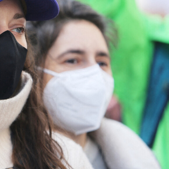 Marion Cotillard - Marche pour le climat de place de l'Opéra à République à Paris. Le 28 mars 2021. © Panoramic / Bestimage