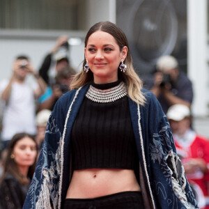 Marion Cotillard - Montée des marches du film "Matthias et Maxime"  lors du 72e Festival International du Film de Cannes, le 22 mai 2019. © Jacovides-Moreau / Bestimage
