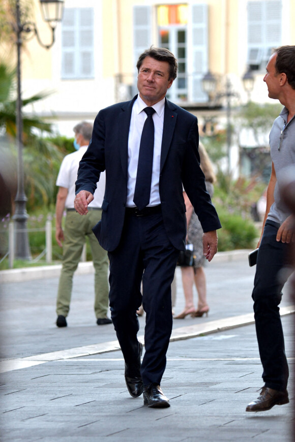 Christian Estrosi, le maire de Nice, a tenu son dernier meeting de campagne à Nice, dans le cadre des prochaines élections régionales et départementales. Le 24 juin 2021. © Bruno Bebert / Bestimage
