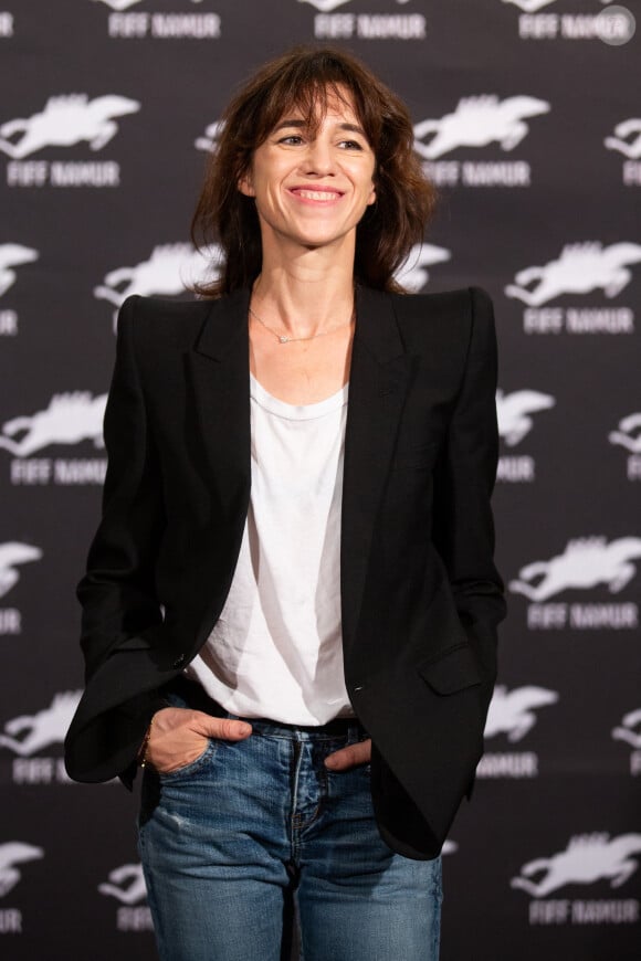 Charlotte Gainsbourg lors du photocall de " Mon chien stupide " pour la 34e édition du FIFF - Festival International du Film Francophone de Namur. Belgique, Namur, le 1er octobre 2019. 