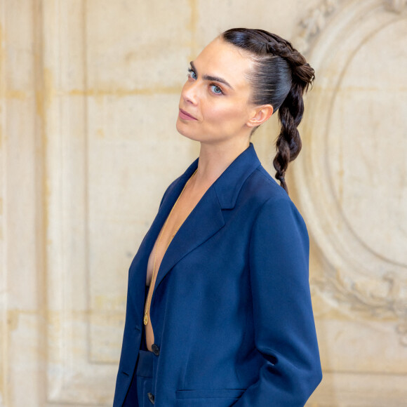 Cara Delevingne assiste au défilé Christian Dior (collection Haute Couture automne-hiver 2021-2022) au Musée Rodin. Paris, le 5 juillet 2021. ©Olivier Borde / BestImage