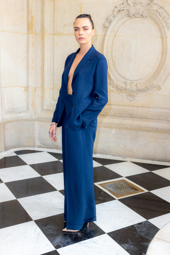 Cara Delevingne assiste au défilé Christian Dior (collection Haute Couture automne-hiver 2021-2022) au Musée Rodin. Paris, le 5 juillet 2021. ©Olivier Borde / BestImage
