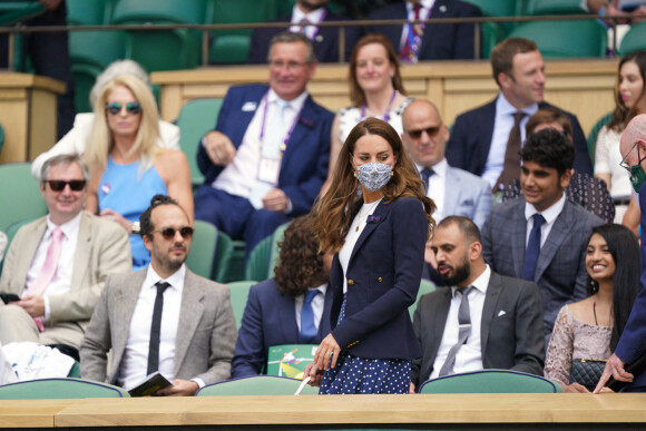 Catherine (Kate) Middleton, duchesse de Cambridge assiste à la cinquième journée de Wimbledon au All England Lawn Tennis and Croquet Club à Londres, Royaume Uni.