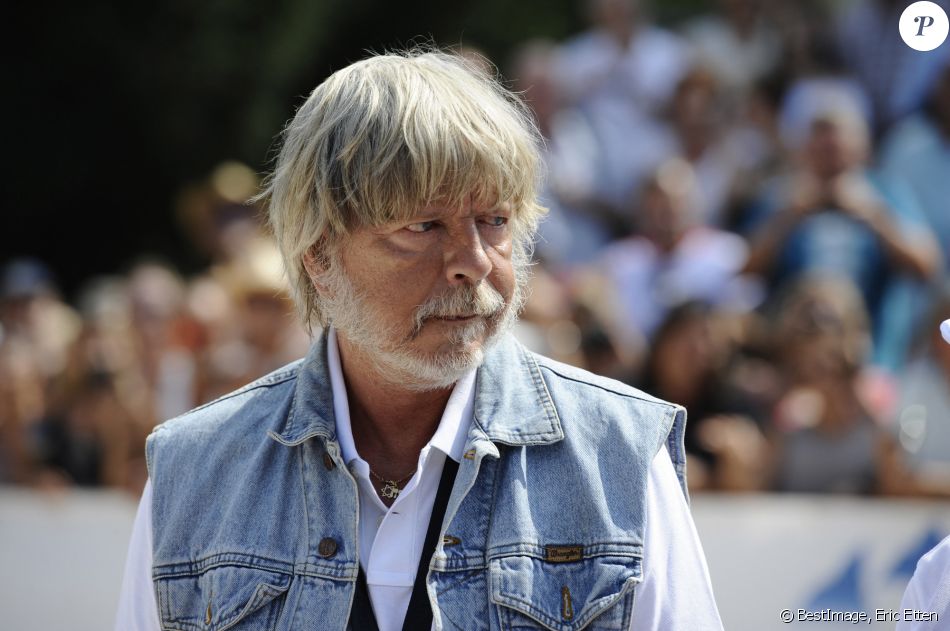 Le chanteur Renaud - Tournoi de pétanque Grand Prix des Personnalités d 'Isle sur la Sorgue dans le Vaucluse (84) le 24 juin 2017 © Eric Etten / Bestimage