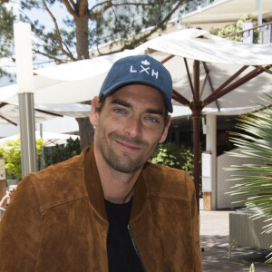 Camille Lacourt dans le village des internationaux de France de tennis de Roland Garros à Paris, France, le 6 juin 2019. 