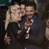 Cannes 2021 : Marina Foïs, en look rock, et Pio Marmaï déchaînés sur le tapis rouge