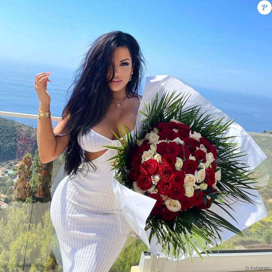 Laua Lempika sublime pour son anniversaire, juin 2021